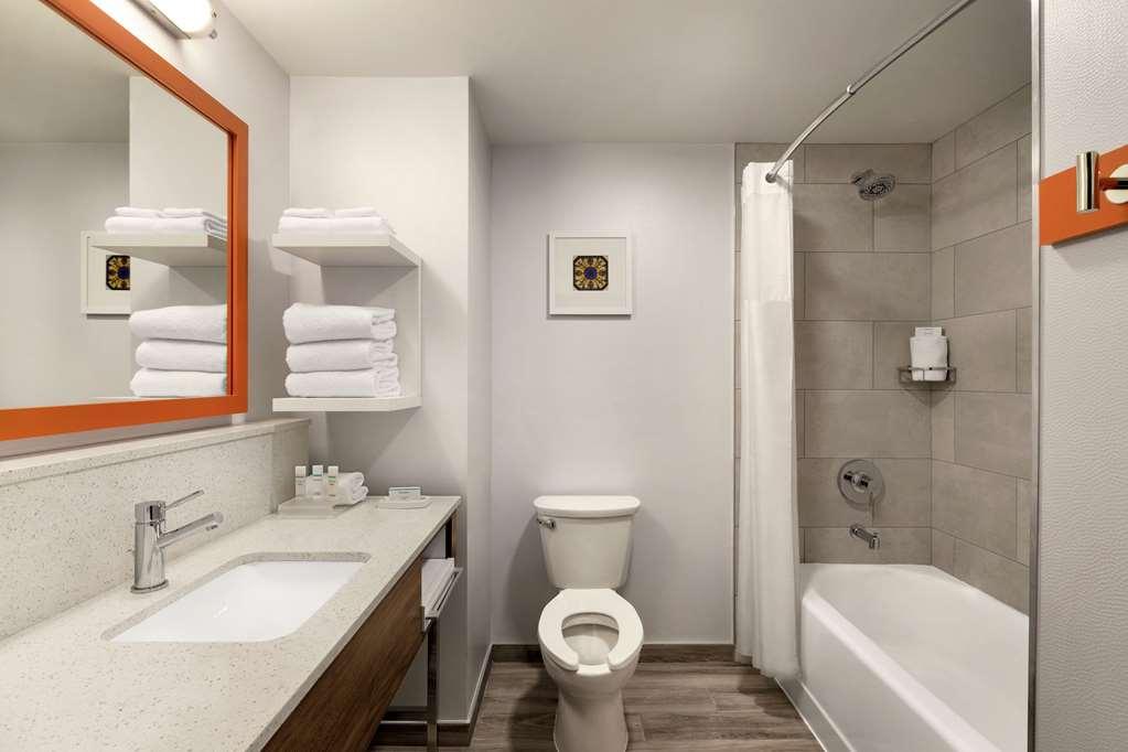 Hampton Inn Indianapolis Downtown Iupui Zewnętrze zdjęcie