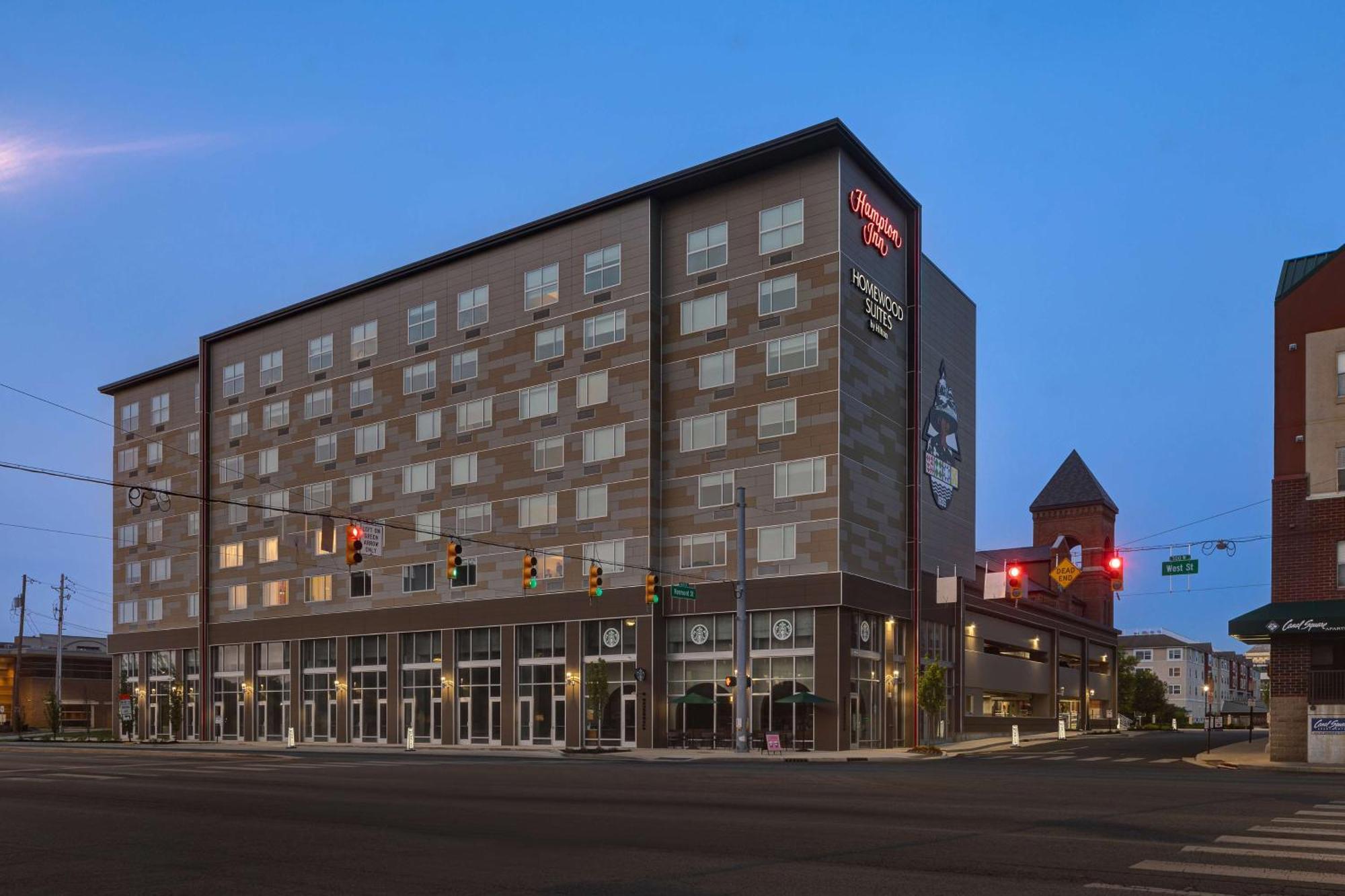 Hampton Inn Indianapolis Downtown Iupui Zewnętrze zdjęcie