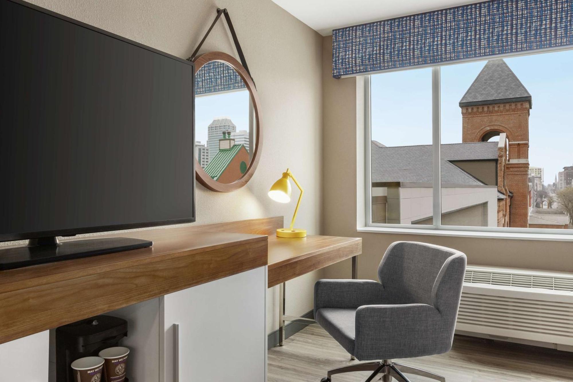 Hampton Inn Indianapolis Downtown Iupui Zewnętrze zdjęcie