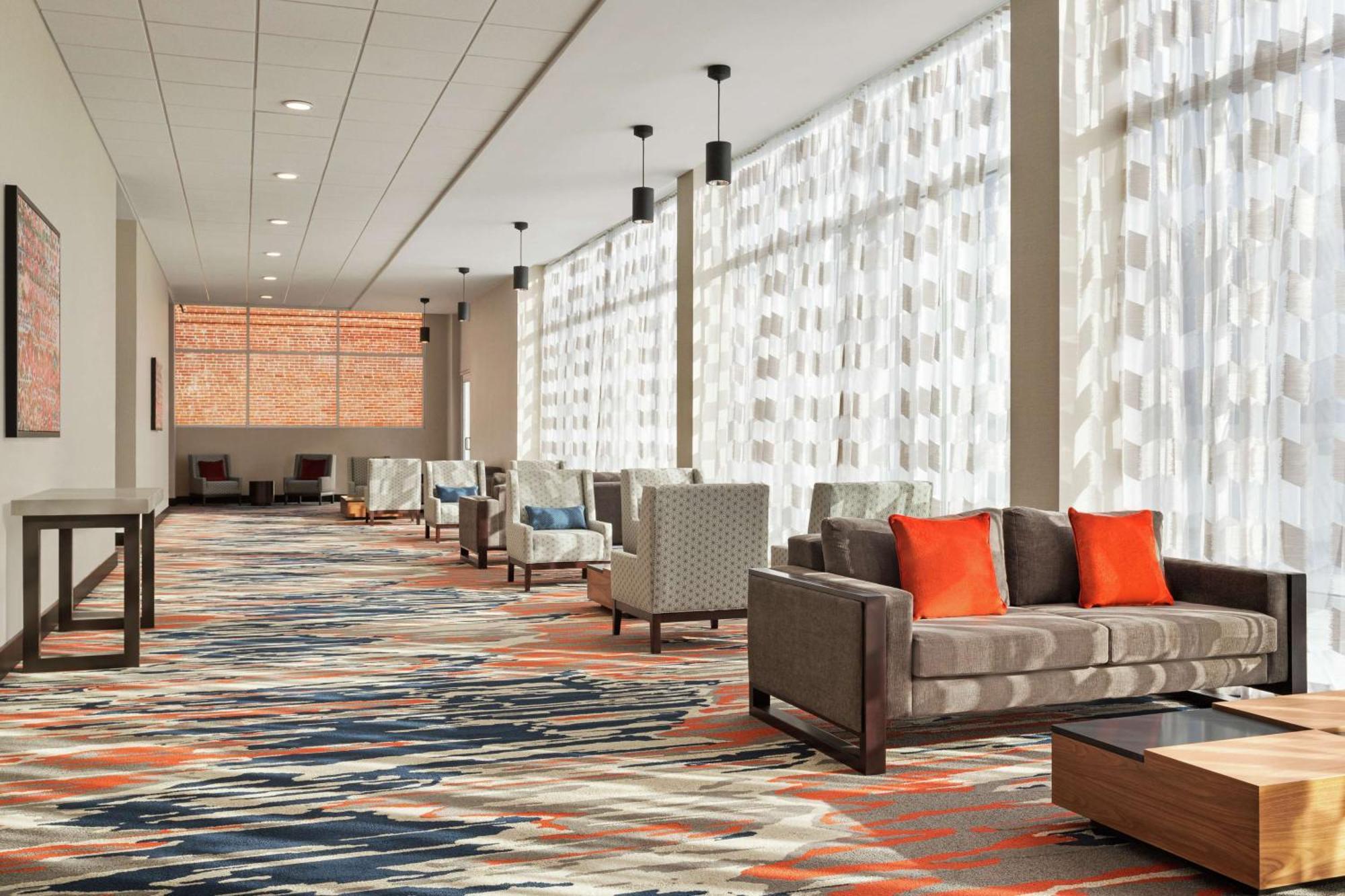 Hampton Inn Indianapolis Downtown Iupui Zewnętrze zdjęcie