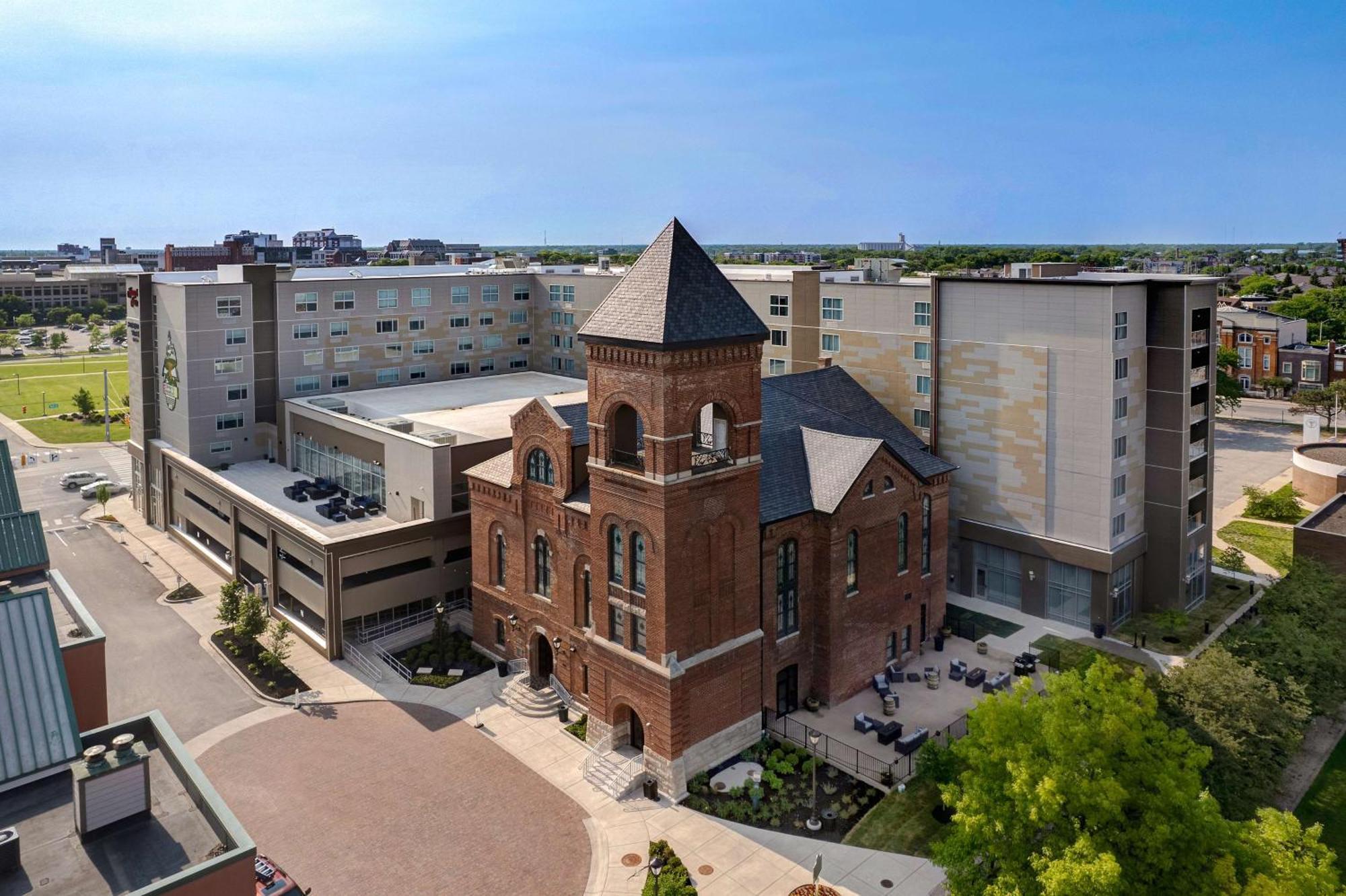 Hampton Inn Indianapolis Downtown Iupui Zewnętrze zdjęcie