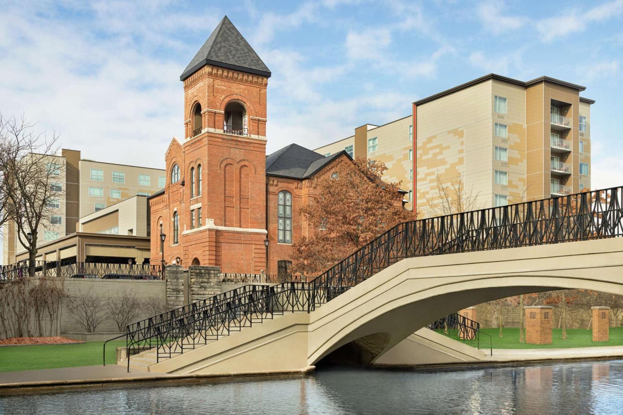 Hampton Inn Indianapolis Downtown Iupui Zewnętrze zdjęcie